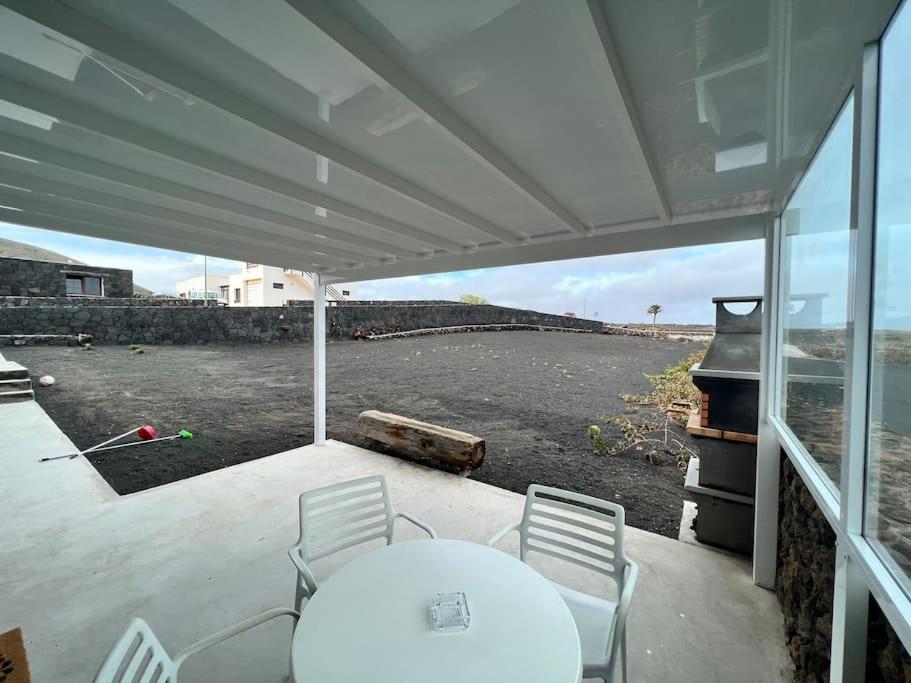 El Cercado Apartment Tinajo Exterior photo